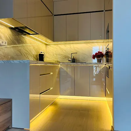 Citylightseuroveatower Bratislava