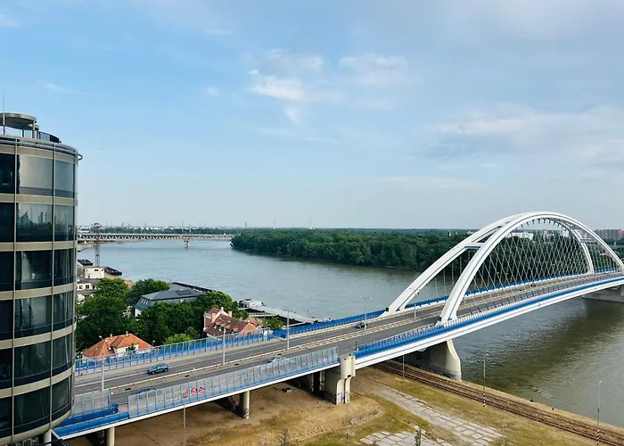 Citylightseuroveatower * Bratislava